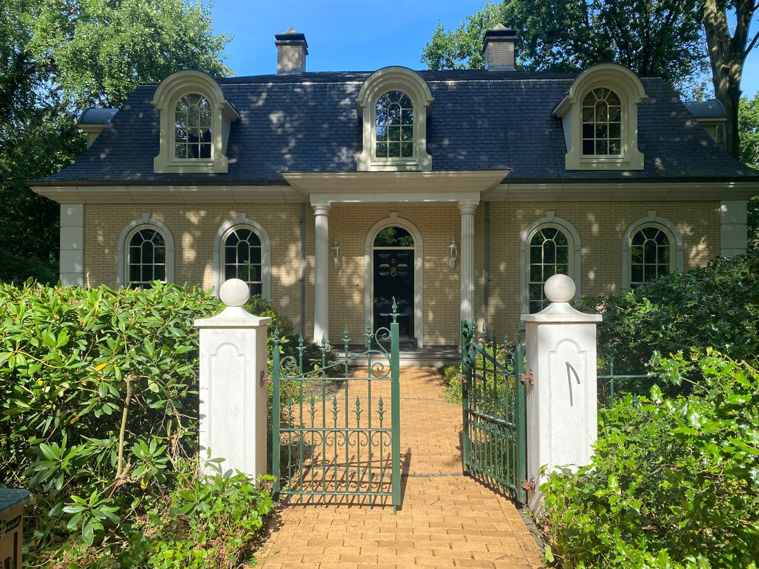 A Breathtaking Residence Located In The In Bergen, North Holland, Netherlands For Sale (13037574)