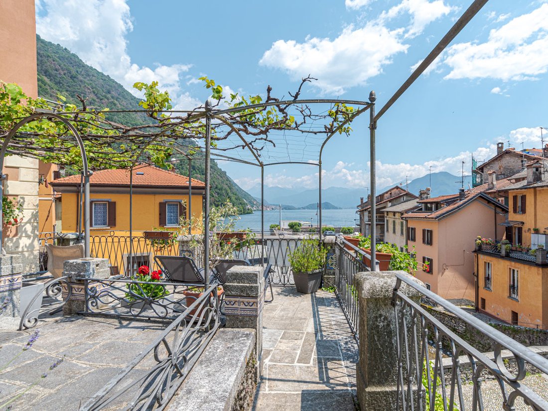 Apartment in Argegno, Lombardy, Italy 3 - 13034064