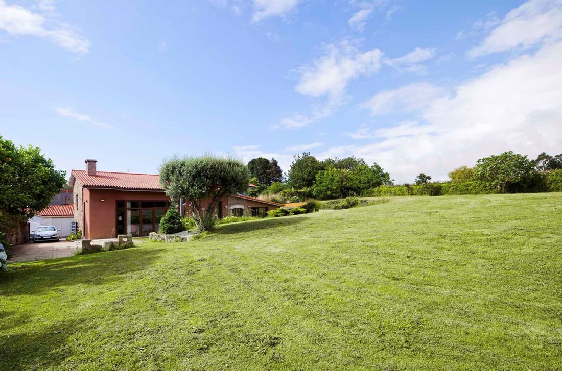 Singular Restored House With Total Privacy In In Oleiros, Galicia, Spain For Sale (13034359)