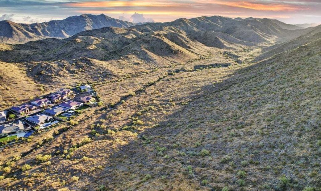 Land Single Family Acreage In Phoenix, Arizona, United States For Sale (13035529)