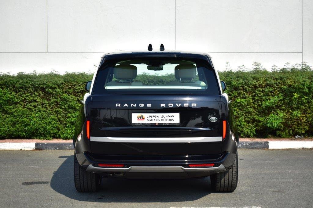 Suv in Dubai, Dubai, United Arab Emirates 3 - 13037932