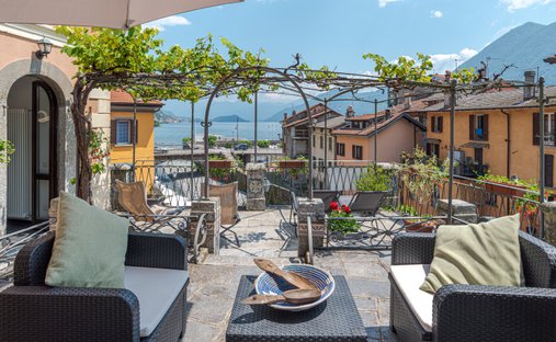 Apartamento en Argegno, Lombardía, Italia 1