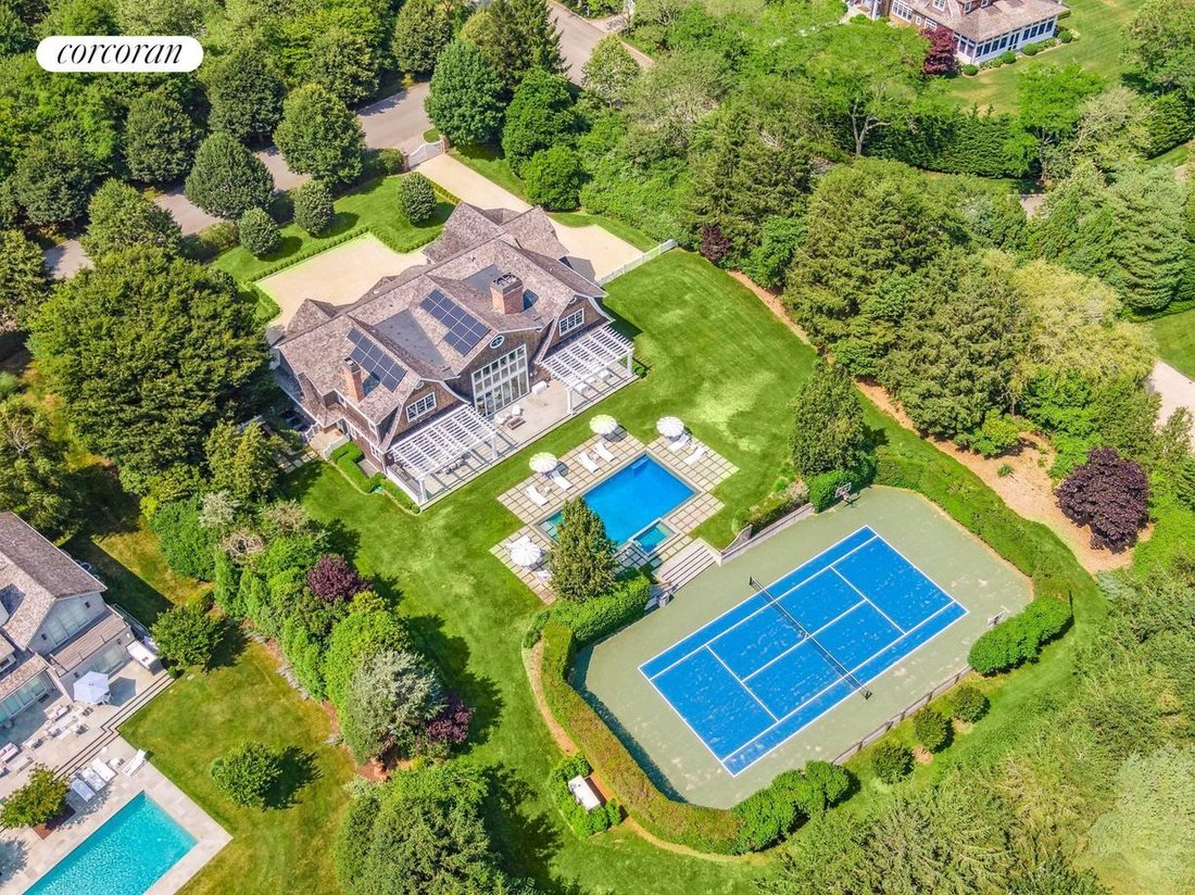 82 Pheasant Close North, Southampton, In Southampton, New York, United