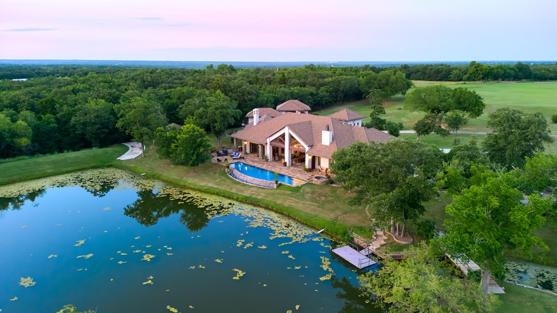 11301 East Memorial Road, Jones, Ok 73049 In Jones, Oklahoma, United