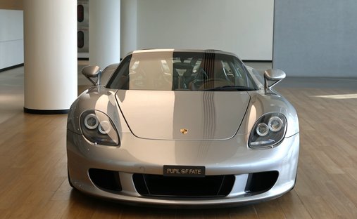 2006 Porsche Carrera GT rwd in Dubai, United Arab Emirates 1
