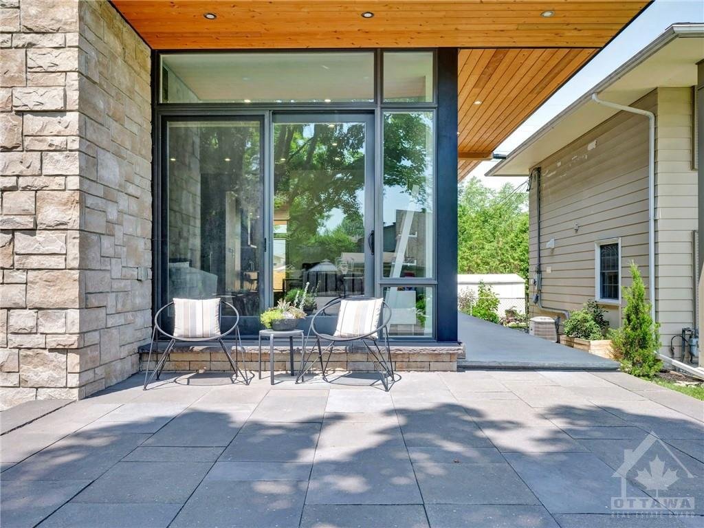 1445 Lexington Street, Ottawa, On K2 C 1 S1 En Ottawa, Ontario, Canadá En Venta (13043032)