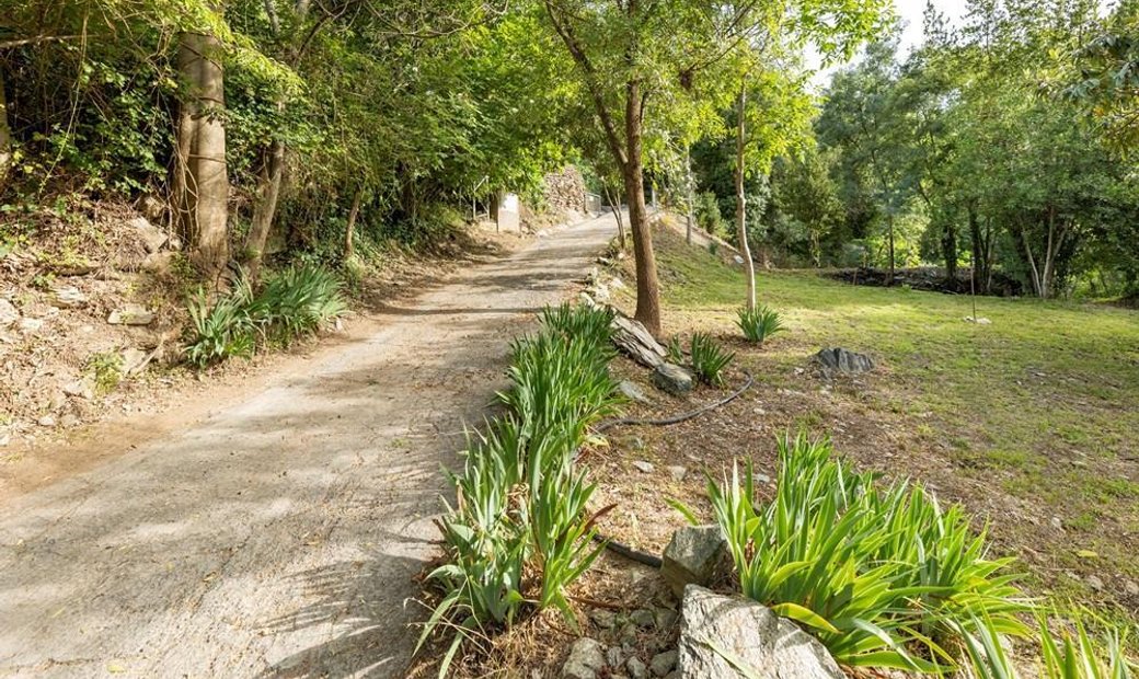 Lots And Land Pampaneira In Pampaneira, Andalusia, Spain For Sale