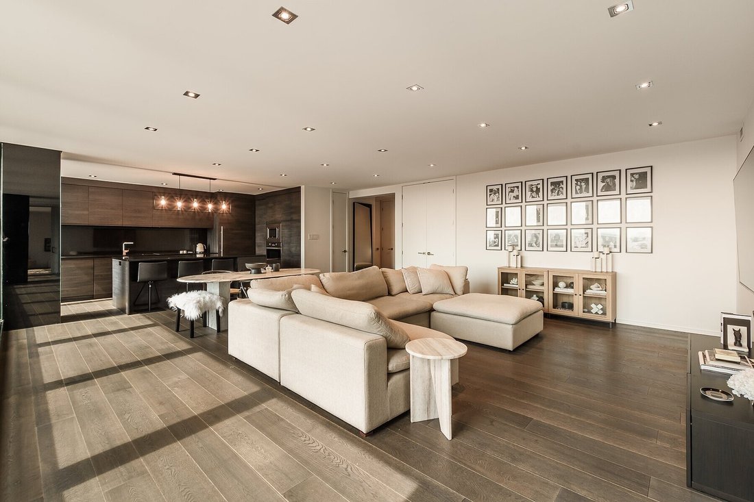 Westmount, Montréal In Westmount, Quebec, Canada For Sale (13041126)