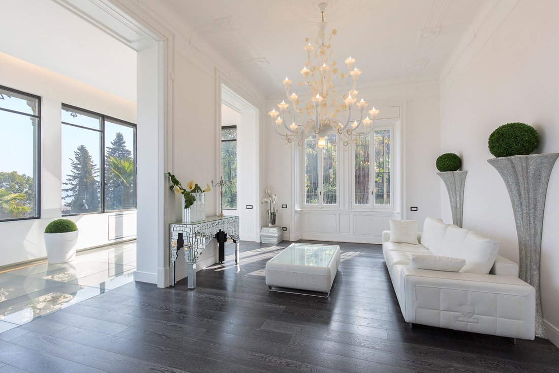 Villa in Stresa, Piedmont, Italy 4 - 13043096