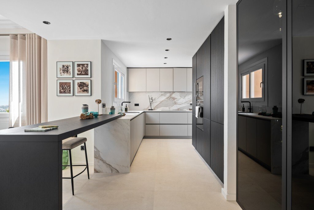 Penthouse in Puerto Banus, Marbella, Spain 3 - 13041924