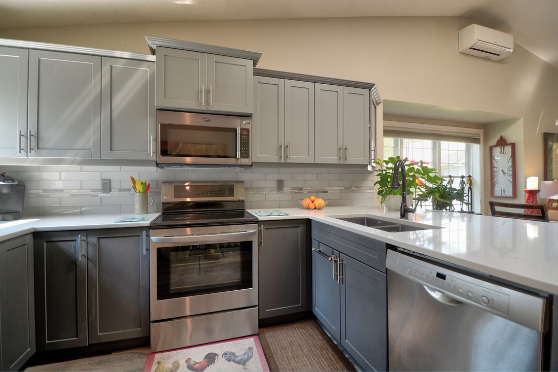 Thornbury, Southern Bay In Thornbury, Ontario, Canada For Sale