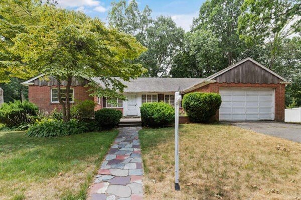 House in Malden, Massachusetts, United States 2 - 13042029