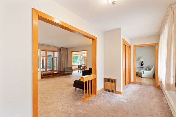 House in Malden, Massachusetts, United States 5 - 13042029