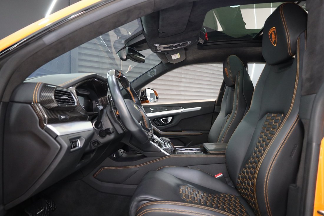 Suv in Dubai, Dubai, United Arab Emirates 5 - 13043475