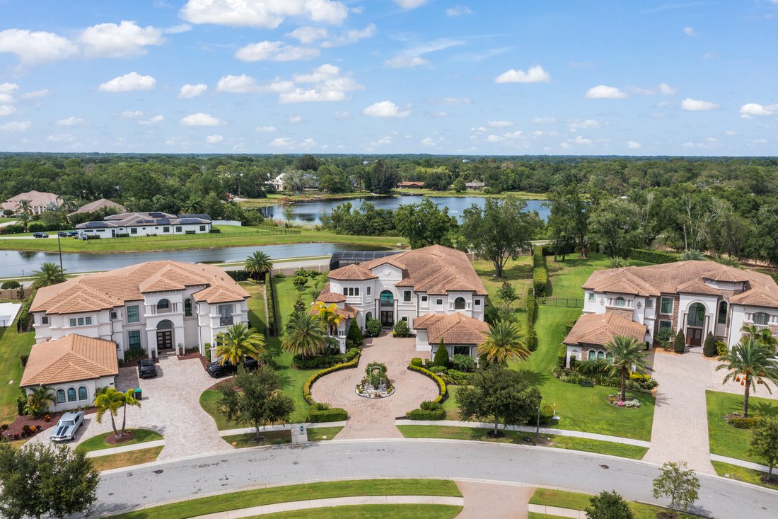 Luxurious Pool Home In Gated Casabella In Lake Butler, Florida, United