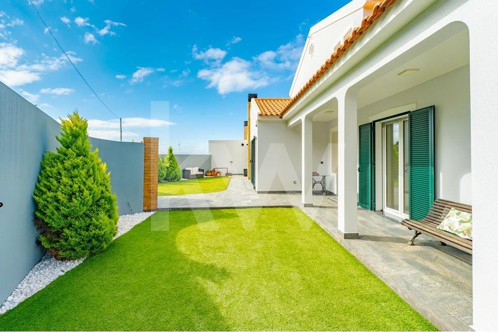 4 Bedroom House | Canhas | Ponta Do Sol |Madeira In São Joao, Azores ...