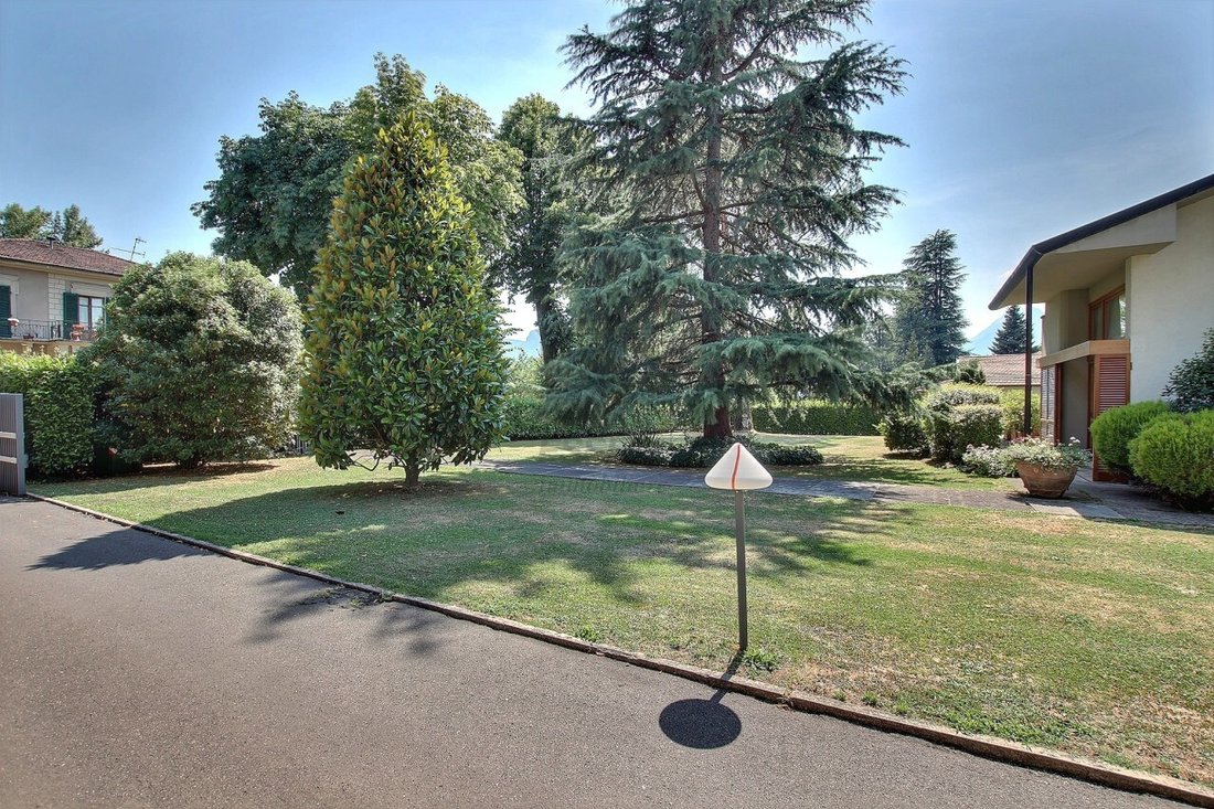 Villa On Sale Barga (Lu) In Fornaci Di Barga, Tuscany, Italy For Sale