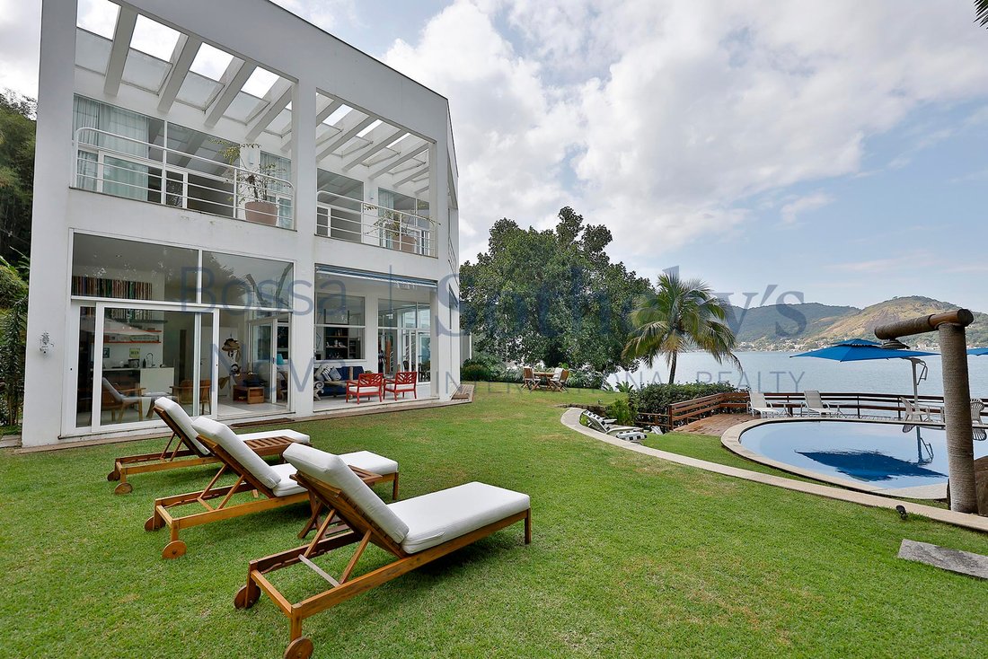 House in Mangaratiba, State of Rio de Janeiro, Brazil 3 - 13044036
