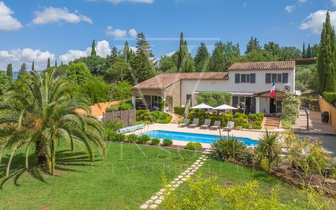 Villa With Pool And In Bagnols En Forêt, Provence Alpes Côte D'azur ...