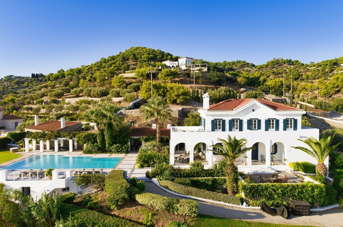 Villa in Spetses, Attica, Greece 3 - 13046241