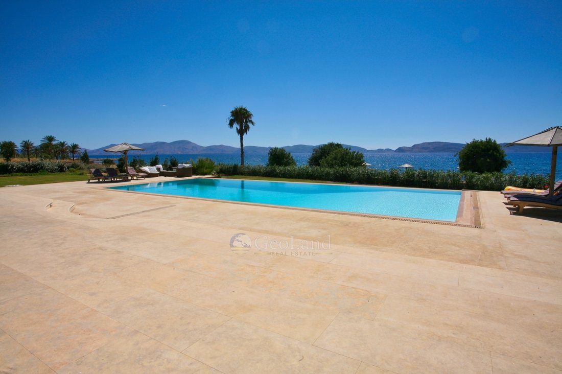 Villa in Koinotita Thermisias, Ermioni, Greece 3 - 13046074