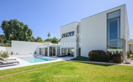 Villa in Gulpilhares e Valadares, Porto District, Portugal 1