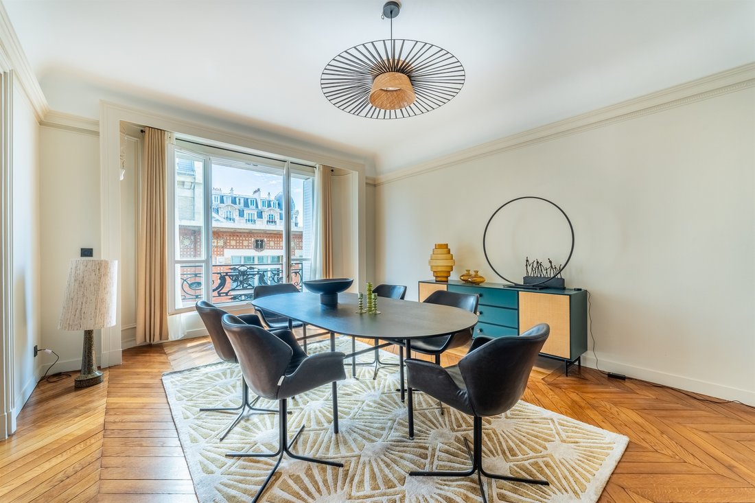 Apartment in Enfants Rouges, Paris 3e Arrondissement, Paris 2 - 13044324