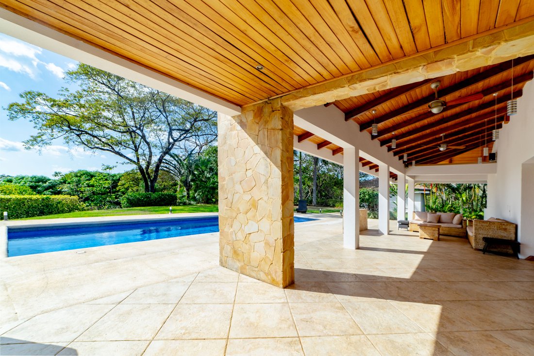 Villa in San Pablo District, Turrubares, San José Province, Costa Rica 3 - 13044149