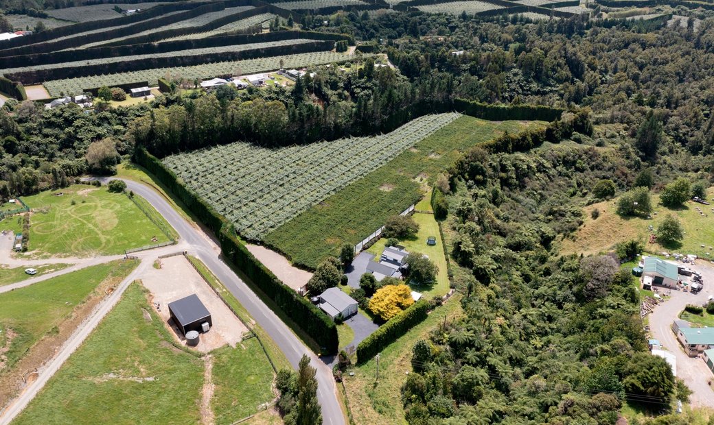 1090 No 3 Road, Te Puke In Te Puke, Bay Of Plenty, New Zealand For Sale