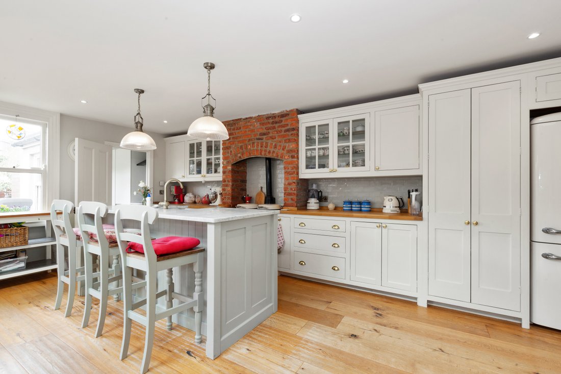 30 Iona Crescent In Dublin 9, County Dublin, Ireland For Sale (13046535)