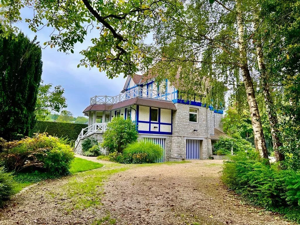 Meuse Dave Magnificent Property+Heated Swimming In Namur, Wallonia