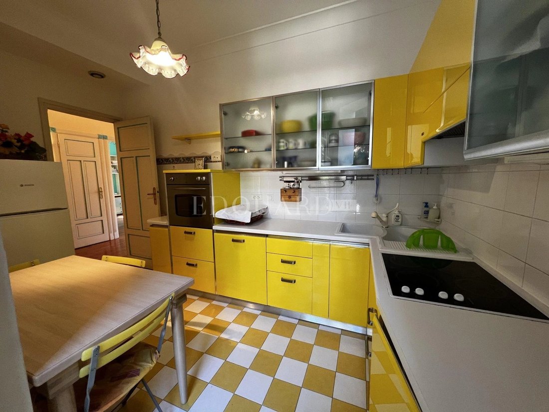 For Sale Beautiful Two Bedroom In Menton, Provence Alpes Côte D'azur