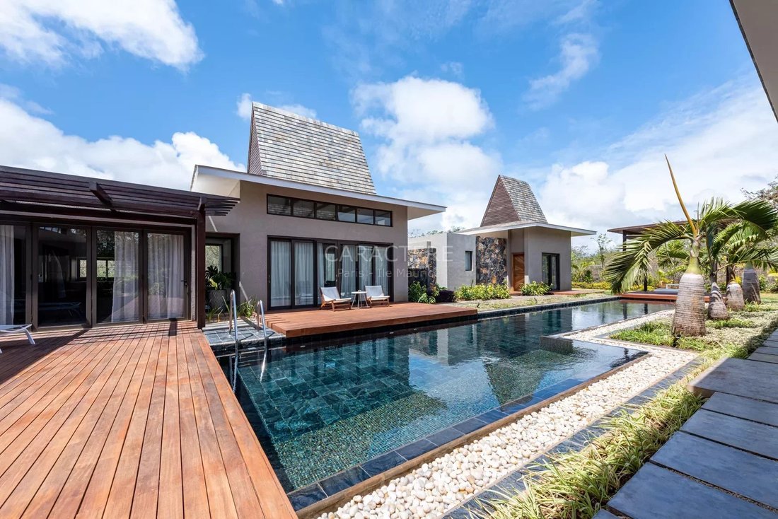 Balinese Inspired Architecture In Balaclava, Pamplemousses District