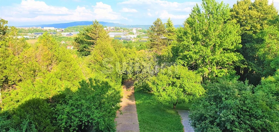 Besançon House In Besançon, Bourgogne Franche Comté, France For Sale