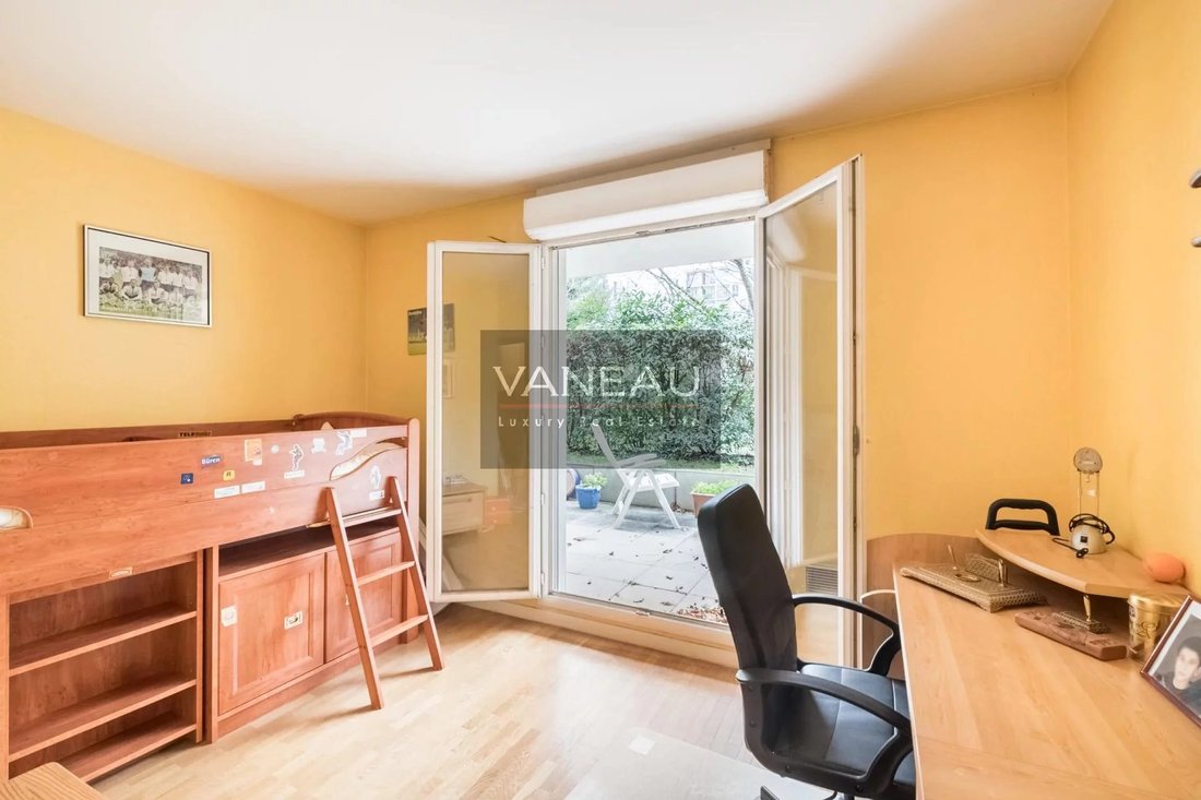 Charenton Ecoles/Liberté Family In Charenton Le Pont, île De France