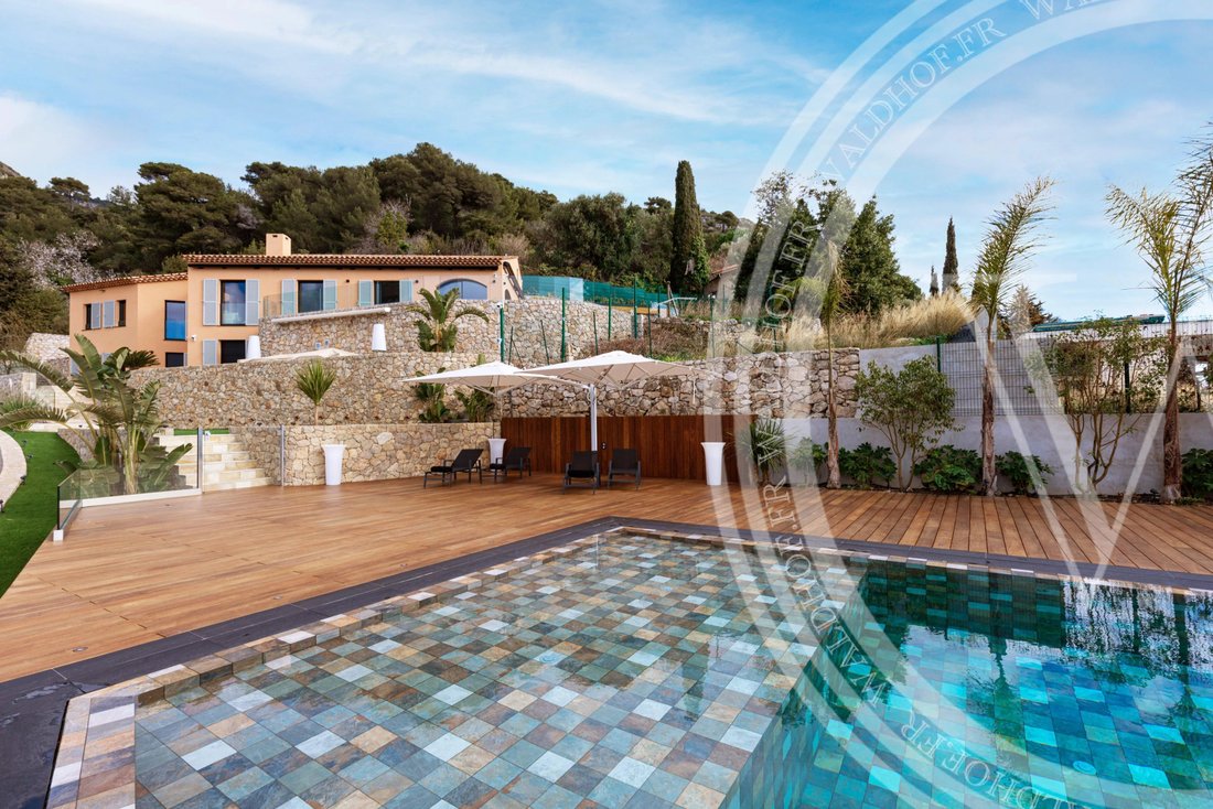 House in Roquebrune-Cap-Martin, Provence-Alpes-Côte d'Azur, France 3 - 12410370