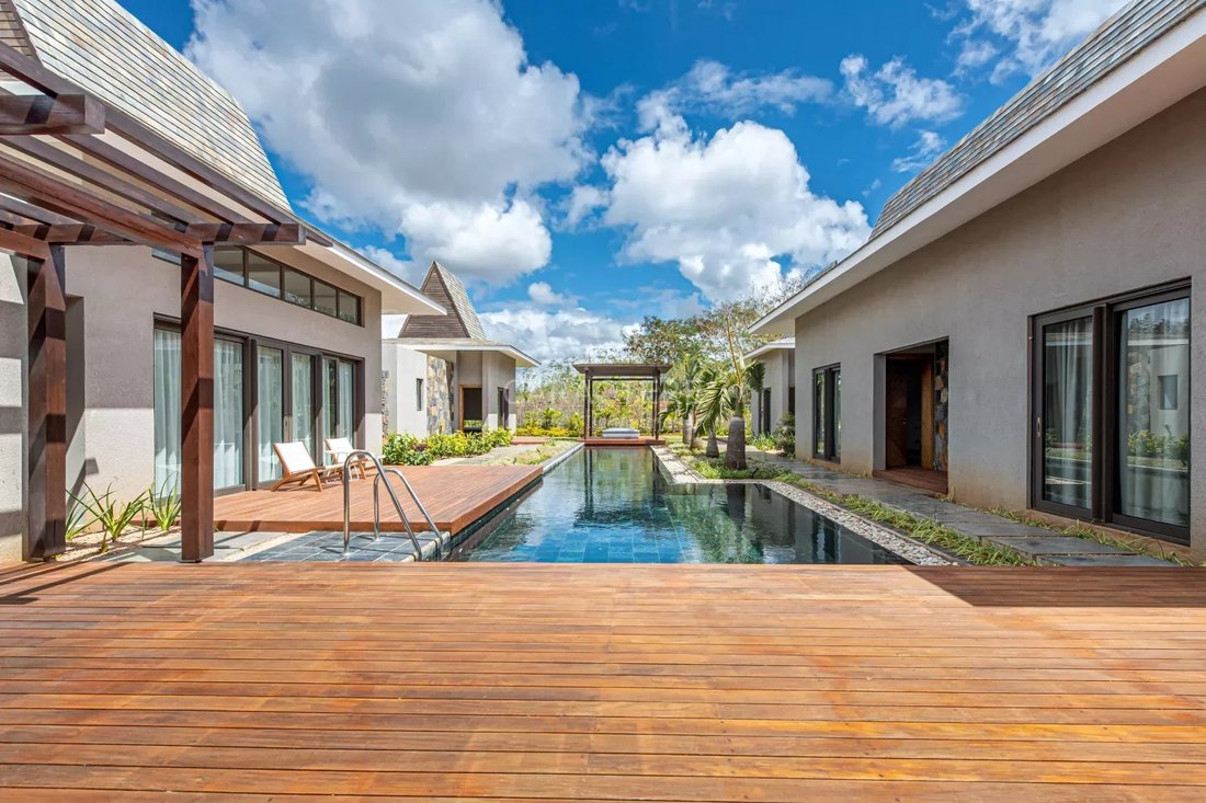 Balinese Inspired Architecture In Balaclava, Pamplemousses District