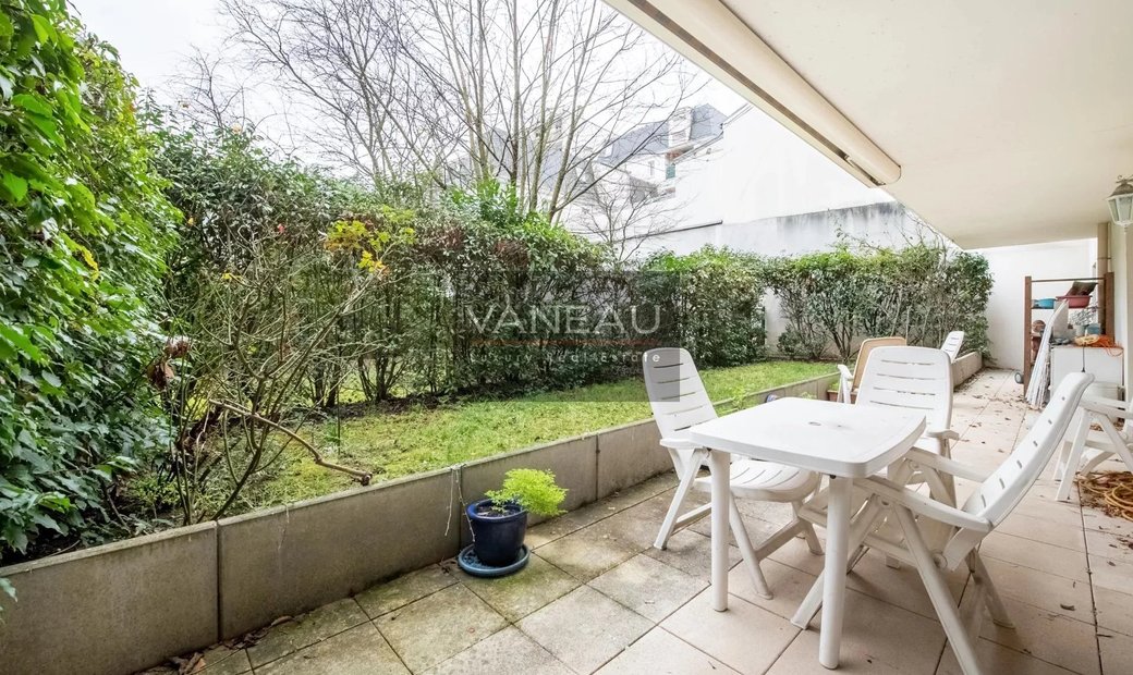 Charenton Ecoles/Liberté Family In Charenton Le Pont, île De France