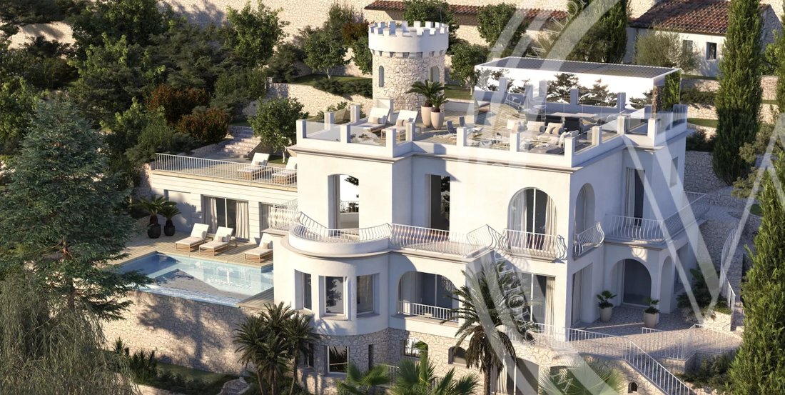 Villa in Roquebrune-Cap-Martin, Provence-Alpes-Côte d'Azur, France 1 - 12817876