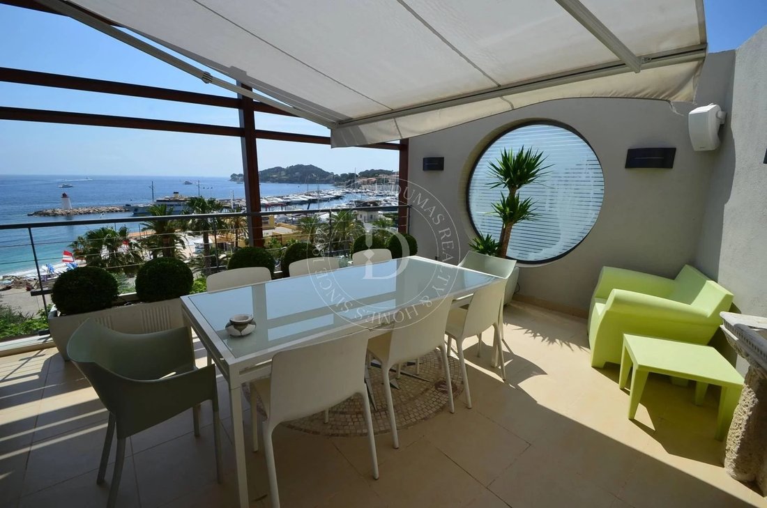 House in Saint-Jean-Cap-Ferrat, Provence-Alpes-Côte d'Azur, France 3 - 12383921