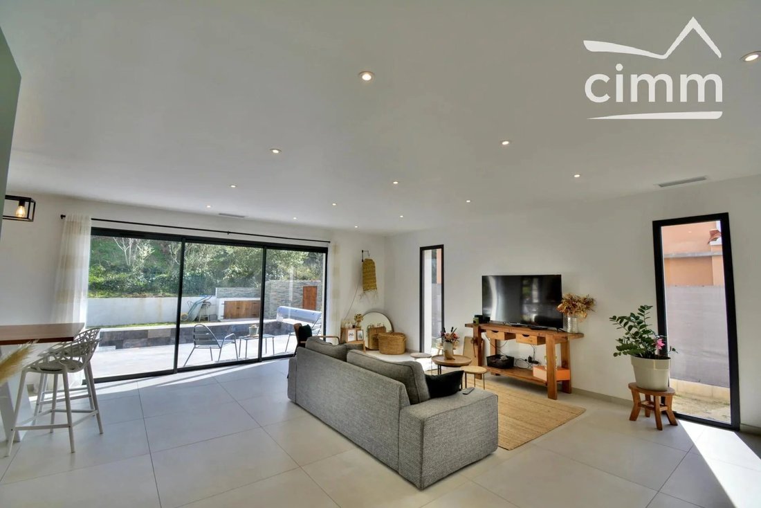 Villemolaque House In Villemolaque, Occitanie, France For Sale (12691188)