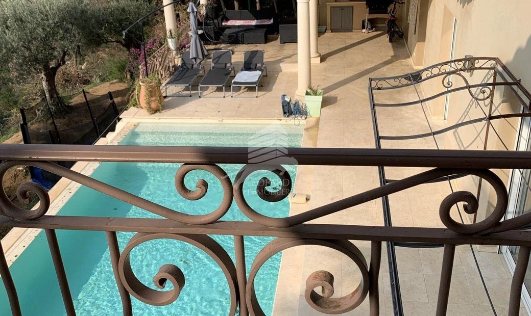 Le Plan De La Tour In Le Plan De La Tour, Provence Alpes Côte D'azur