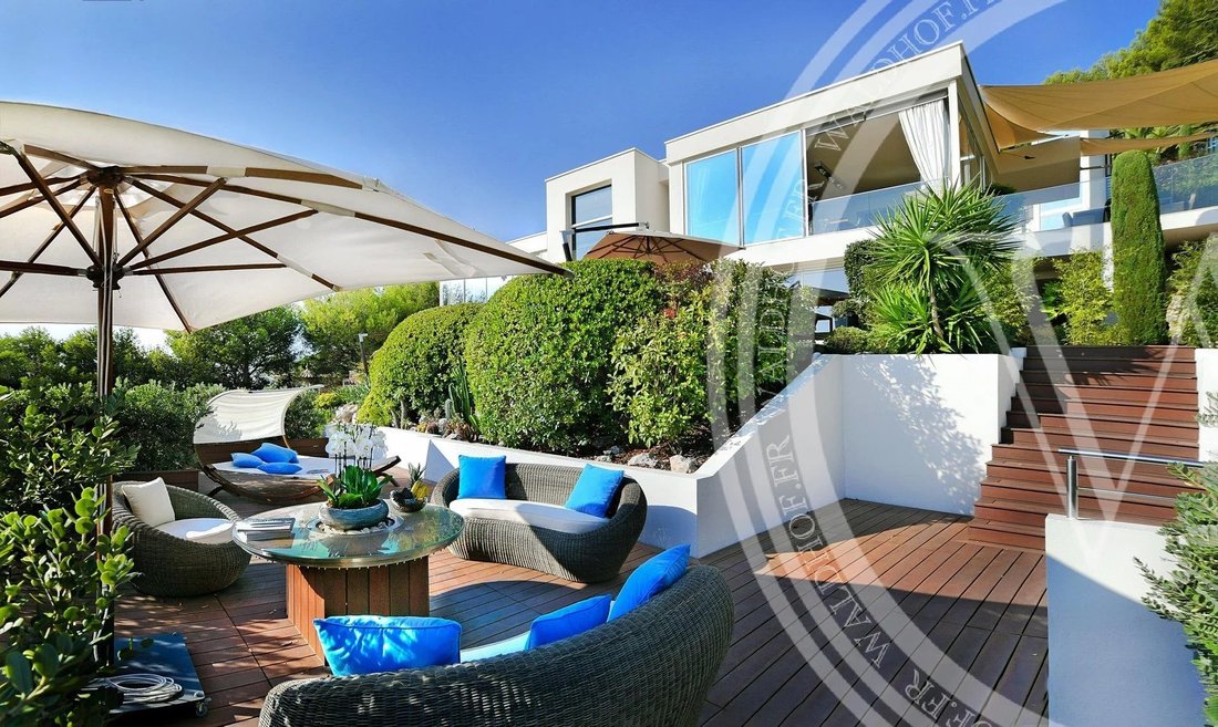 House in Saint-Jean-Cap-Ferrat, Provence-Alpes-Côte d'Azur, France 2 - 12107965