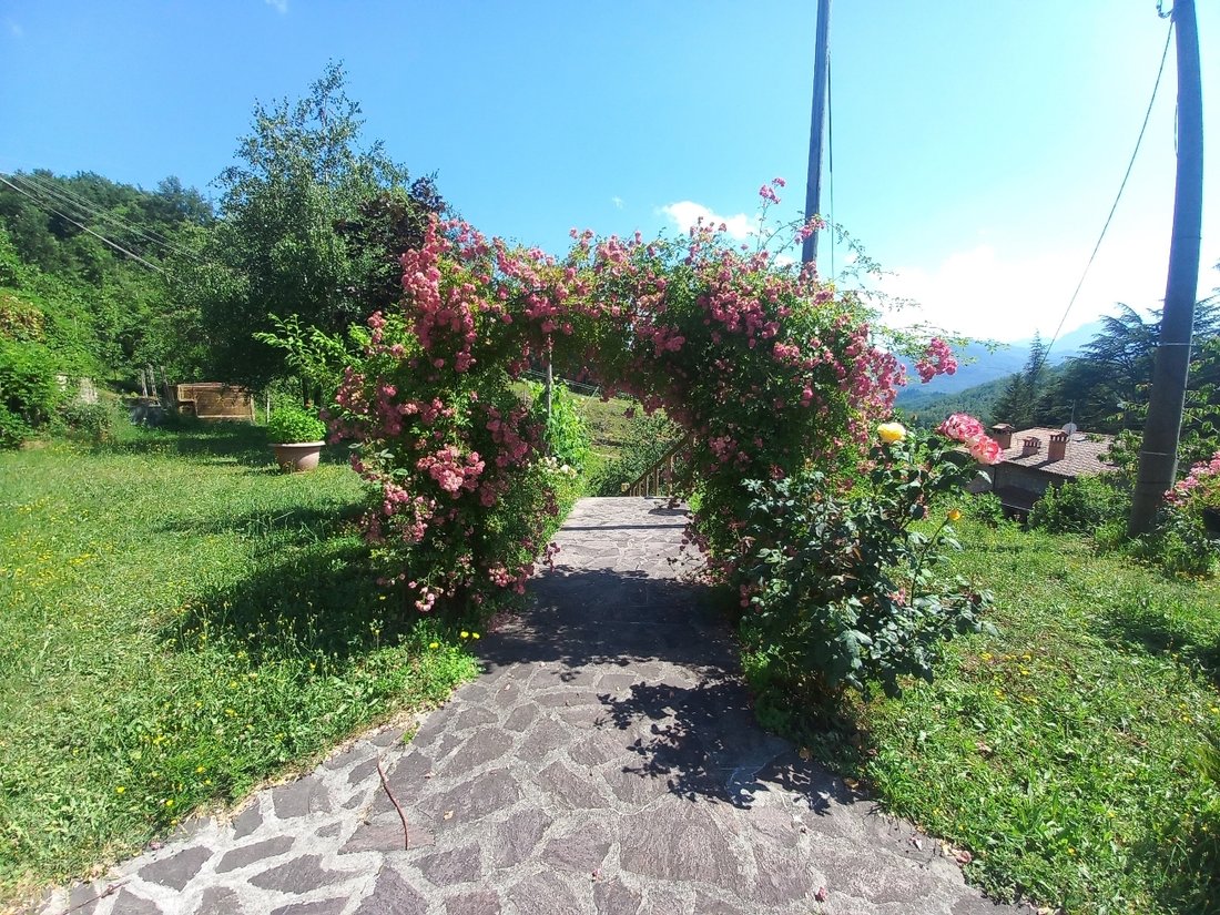 Villa in Piazza al Serchio, Tuscany, Italy 2 - 13047188