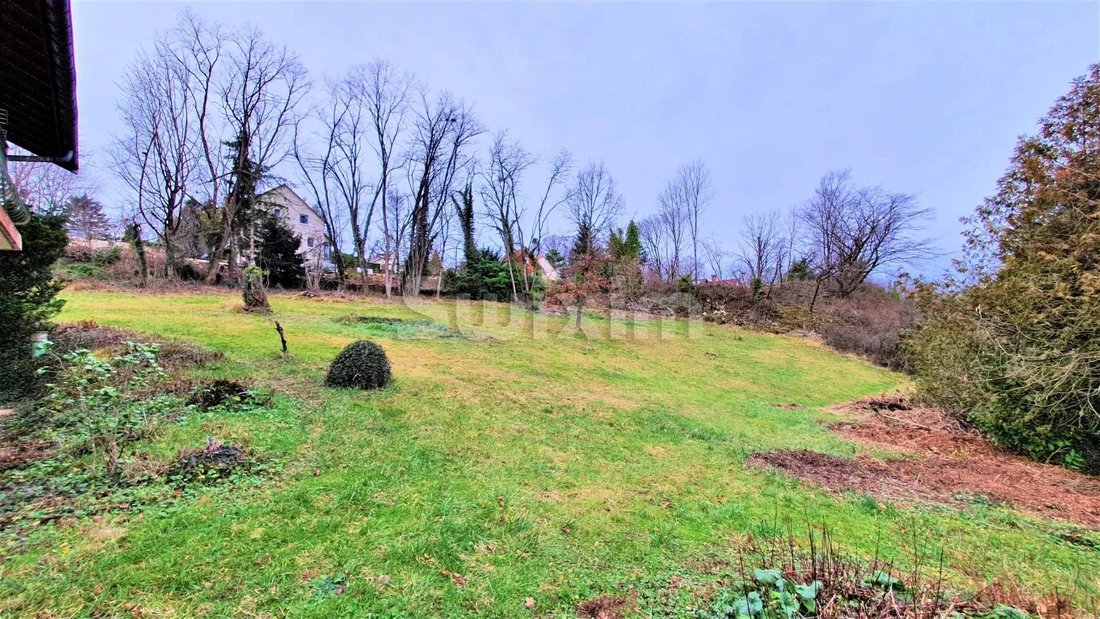 Besançon House In Besançon, Bourgogne Franche Comté, France For Sale