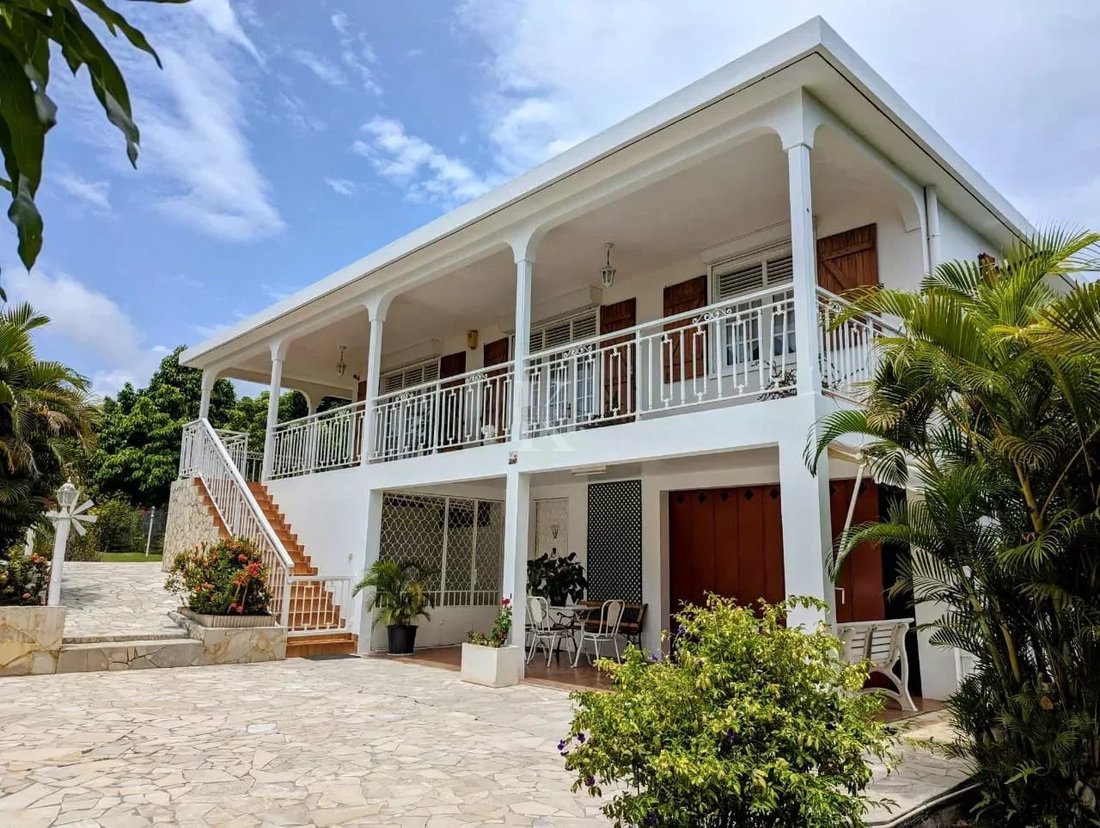 Saint Claude House In Basse Terre, Guadeloupe For Sale (12908587)