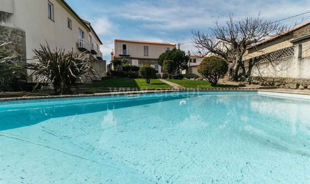 House Located In Lagarinhos, 5 Minutes In Gouveia, Guarda District, Portugal For Sale (13049033)