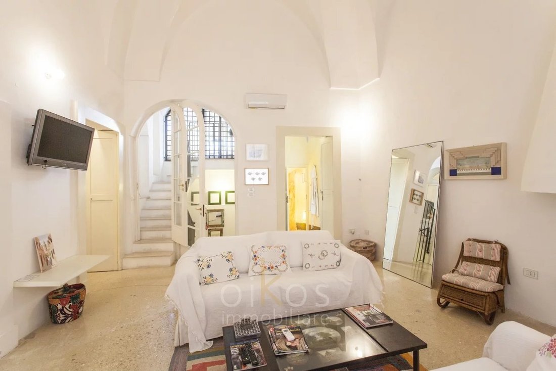 Intown House For Sale In Gallipoli, 3 Bedrooms, In Gallipoli, Apulia