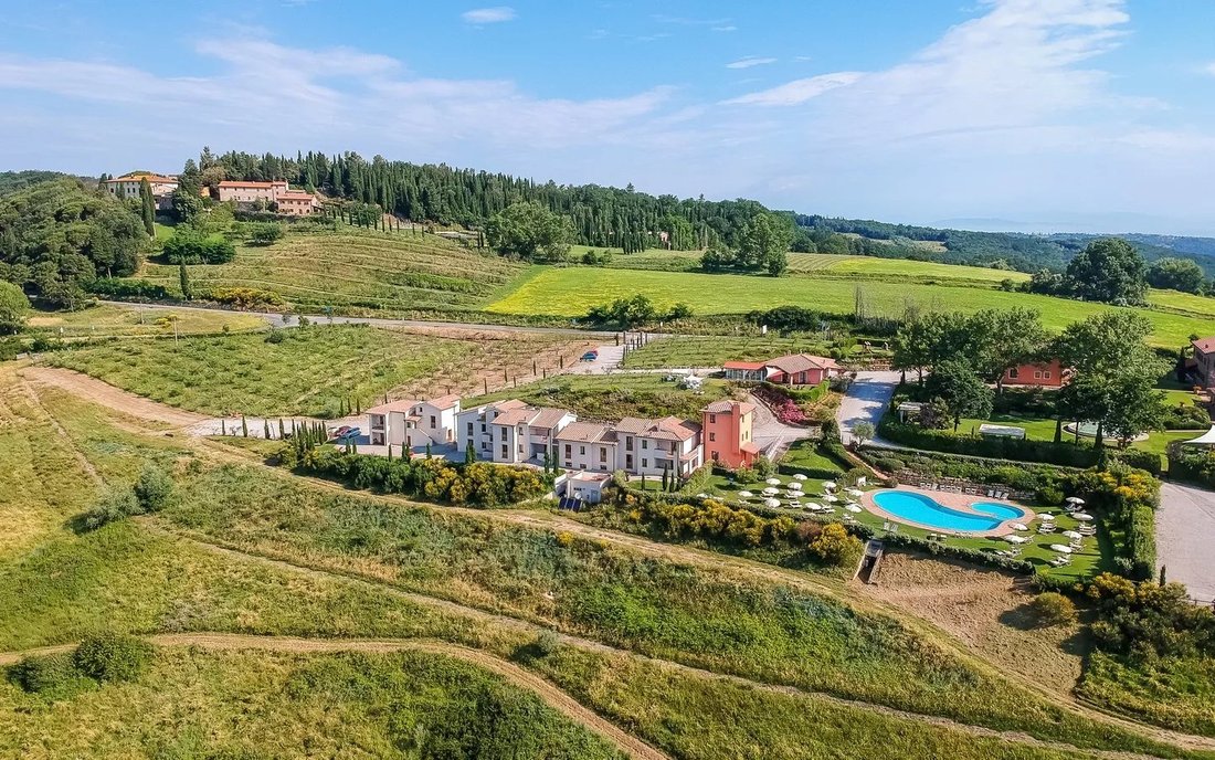 Villa in San Gimignano, Tuscany, Italy 3 - 11343474