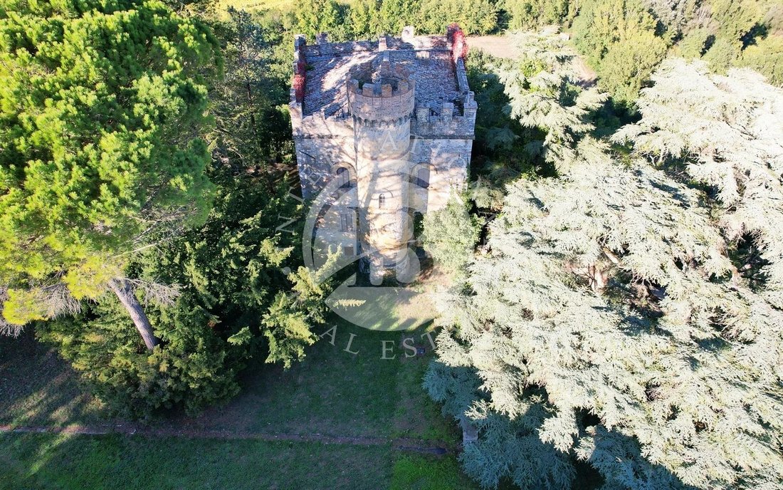 House in Historic Center, Perugia, Italy 4 - 11757389